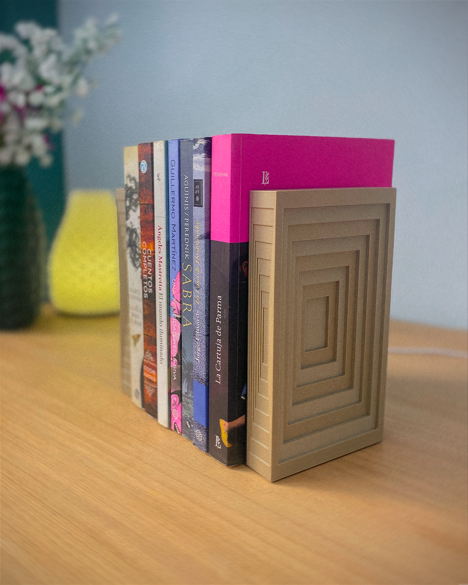 STRIX BOOKEND 1 1350
